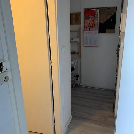 Single Avec Acces Direct Aeroport D'orly Homestay *